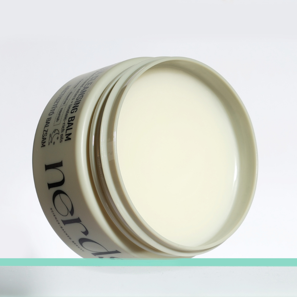 Nerds | Centella Cleansing Balm