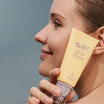Haruharu Wonder | Black Rice Moisture Airyfit Sunscreen SPF50+