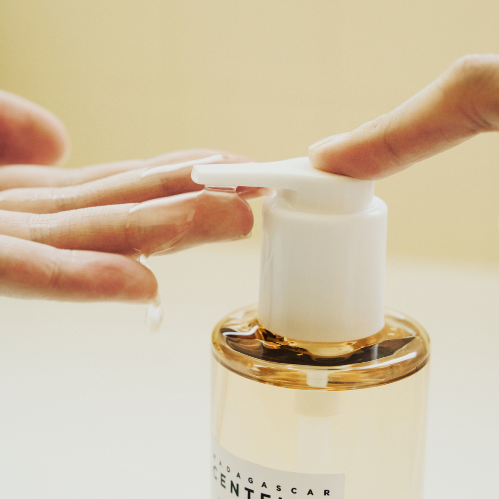 SKIN1004 | Madagascar Centella Light Cleansing Oil